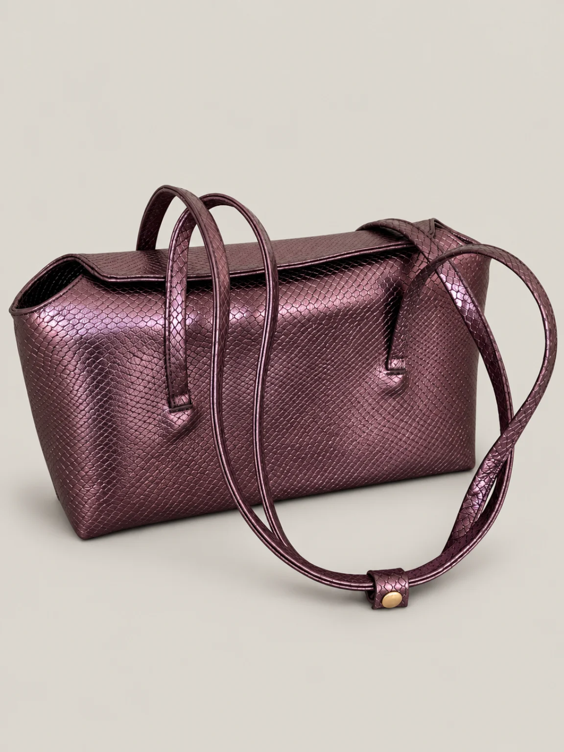 Cartera uva metalizada Uva