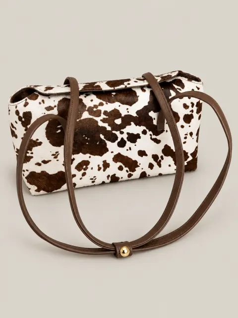 Cartera vaquita cocoa color Blanco y marrón en Arequipa